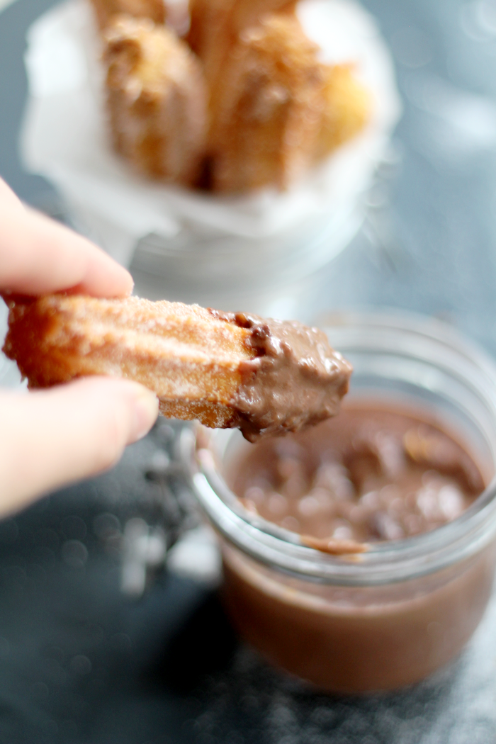 churros con chocolate