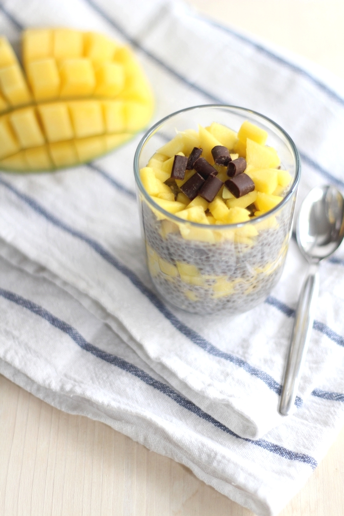 chia pudding with mango // provinzkindchen.com