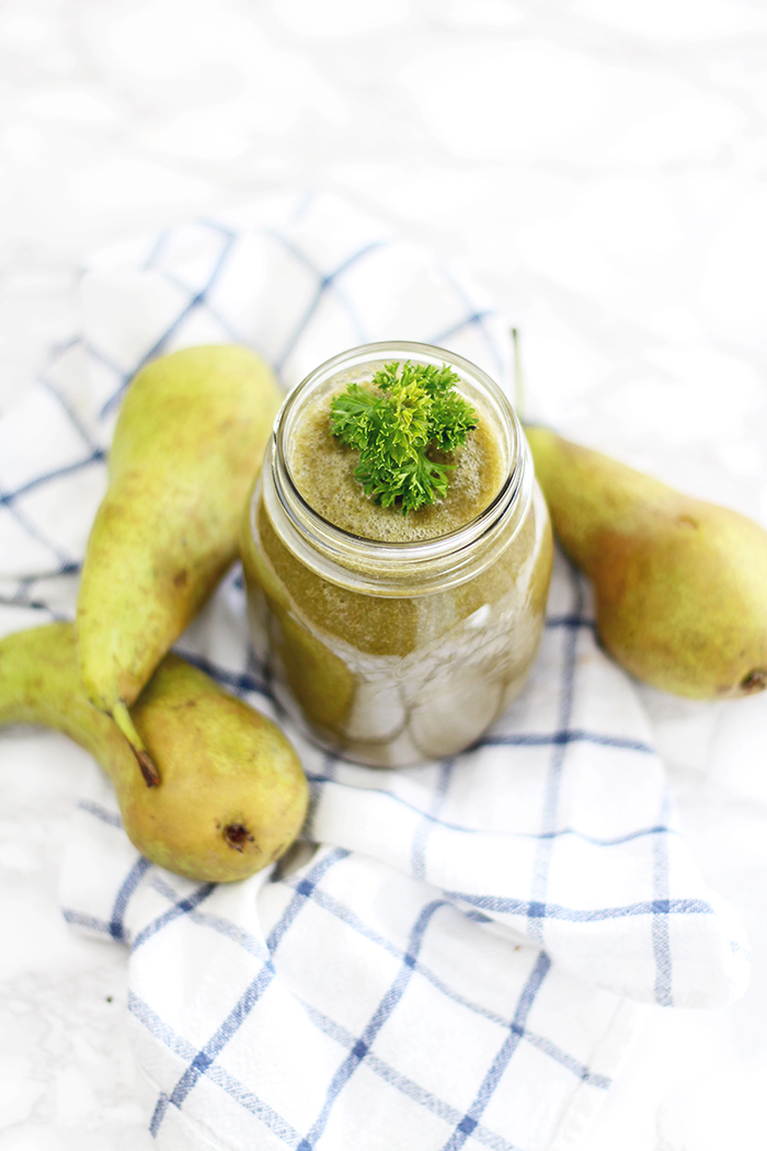 herbstliche Smoothies für jeden Geschmack - Green Smoothie mit Birnen und Babyspinat