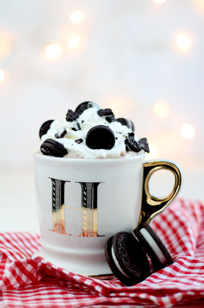 Cookies & Cream Hot Chocolate