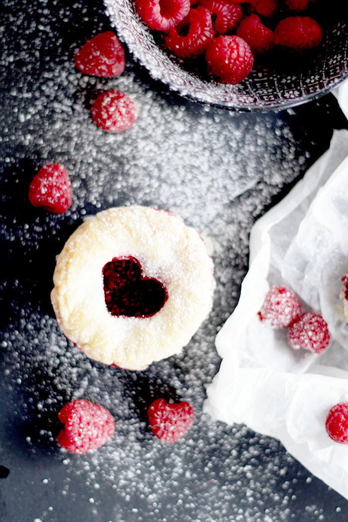 Valentinstag Mini Pies mit Himbeeren 3