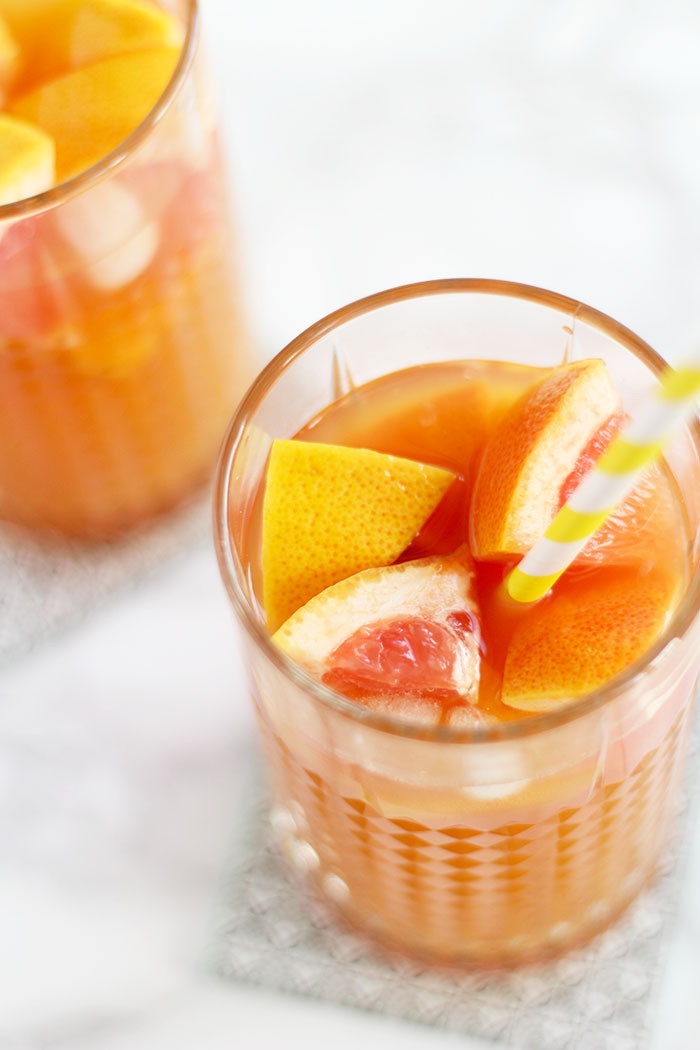 Eistee Cocktail mit Grapefruit und Ingwer