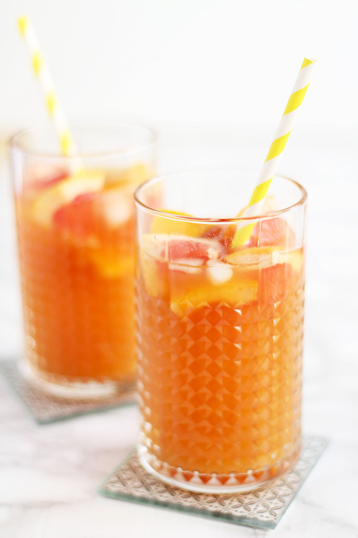 Eistee Cocktail mit Grapefruit und Ingwer