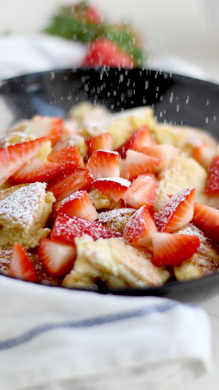 Kaiserschmarrn mit Erdbeeren