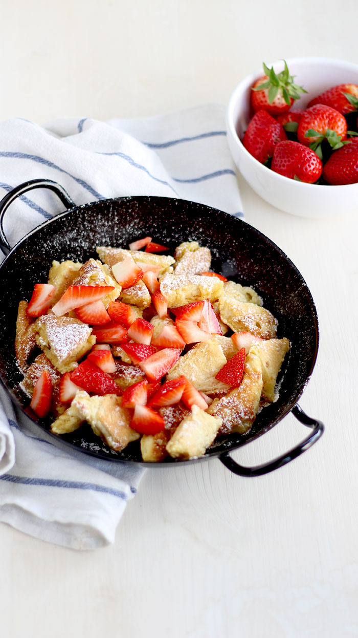 Kaiserschmarrn mit Erdbeeren