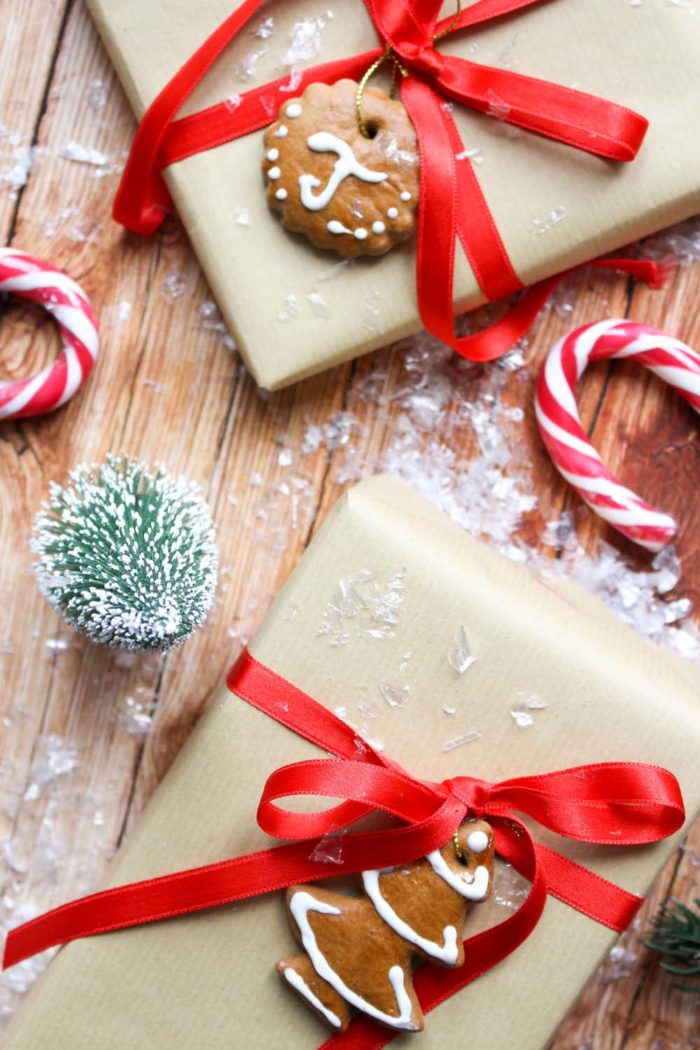 DIY: Essbare Geschenkanhänger aus Lebkuchen selber machen